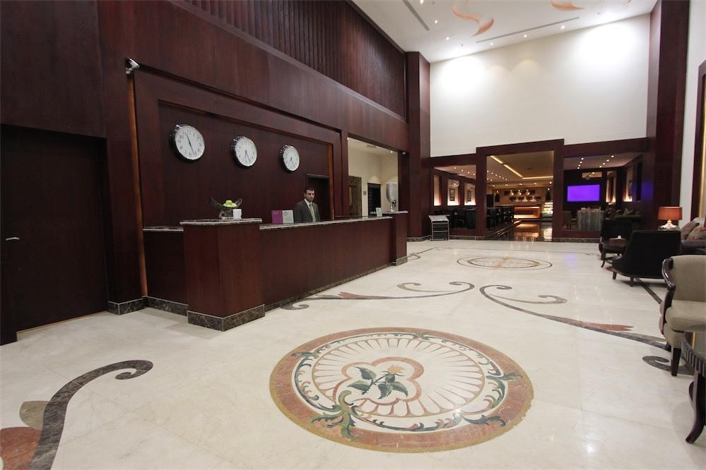 Taleen Granada Hotel Apartments Riade Exterior foto